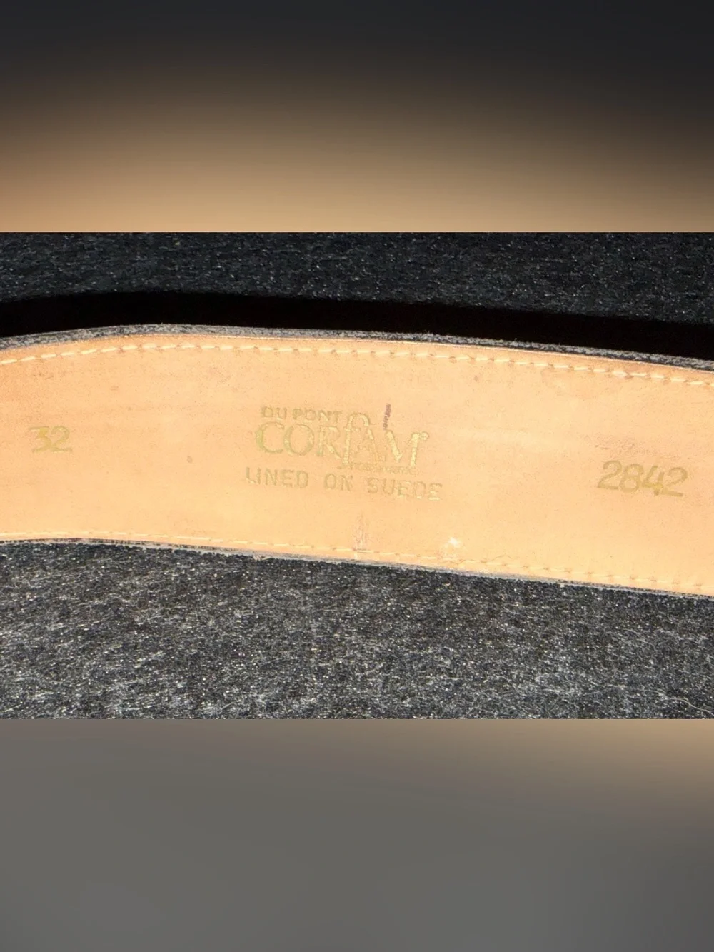 🪎Vintage DuPont Corfam Two-Tone Wide Belt Lined in Suede – Size 32